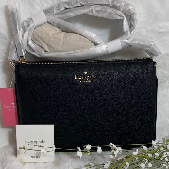 kate spade Handbags - Kate Spade ♠️NWTs♠️Jackson Triple Gusset Crossbody